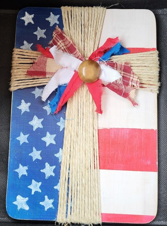 Americana Twine Cross