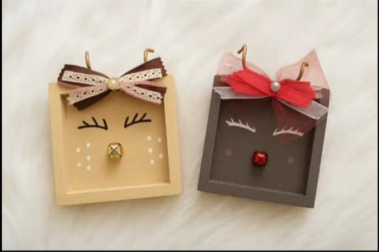 Hey Baby Deer Shelf Sitters